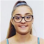 Soy una chica muy activa y con proyectos de enseñanza muy actuales y doy clase a niños y niñas de primaria y secundaria